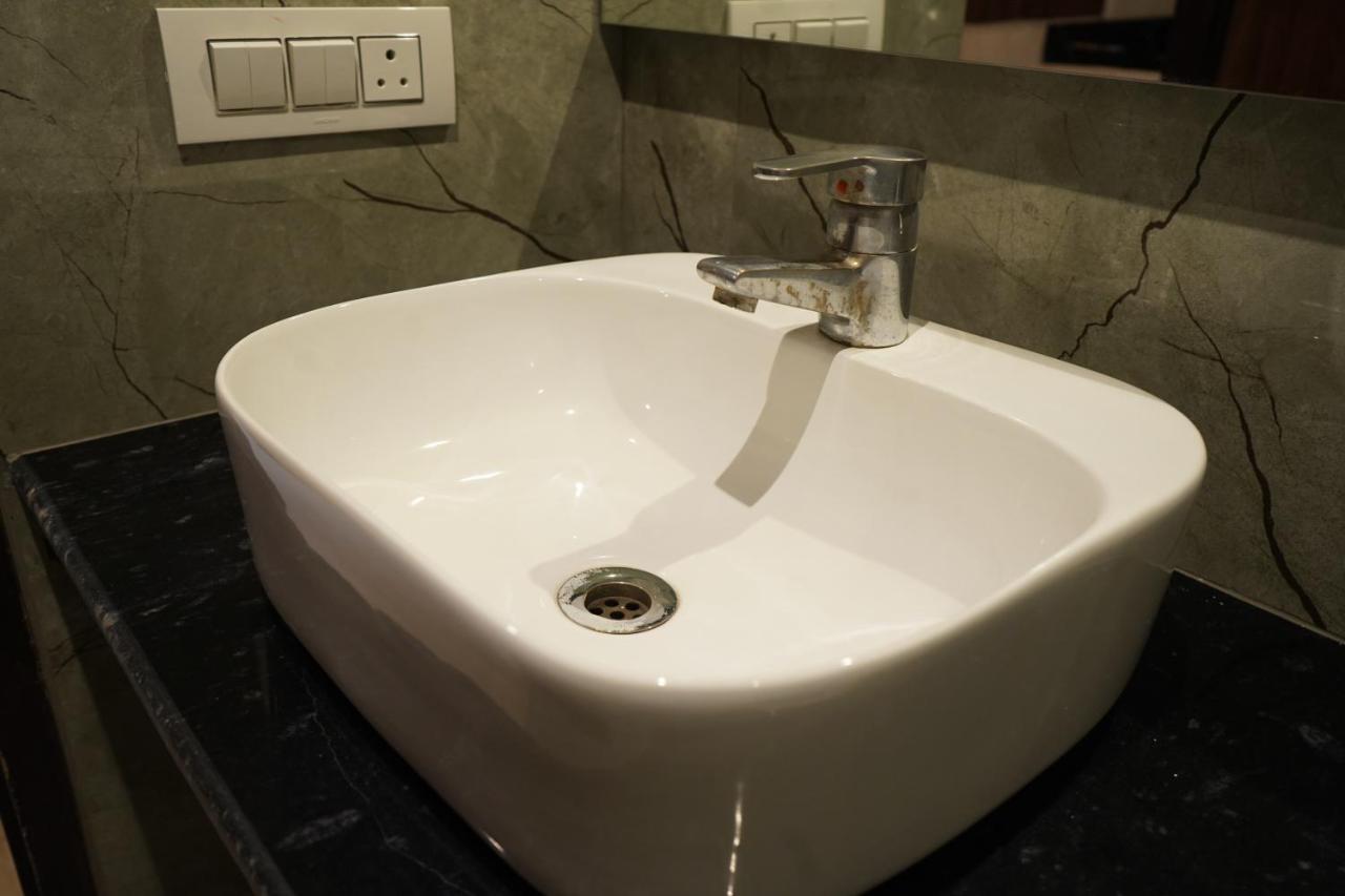 O Delhi, Near Karol Bagh Main Market And Metro Station Hotel New Delhi