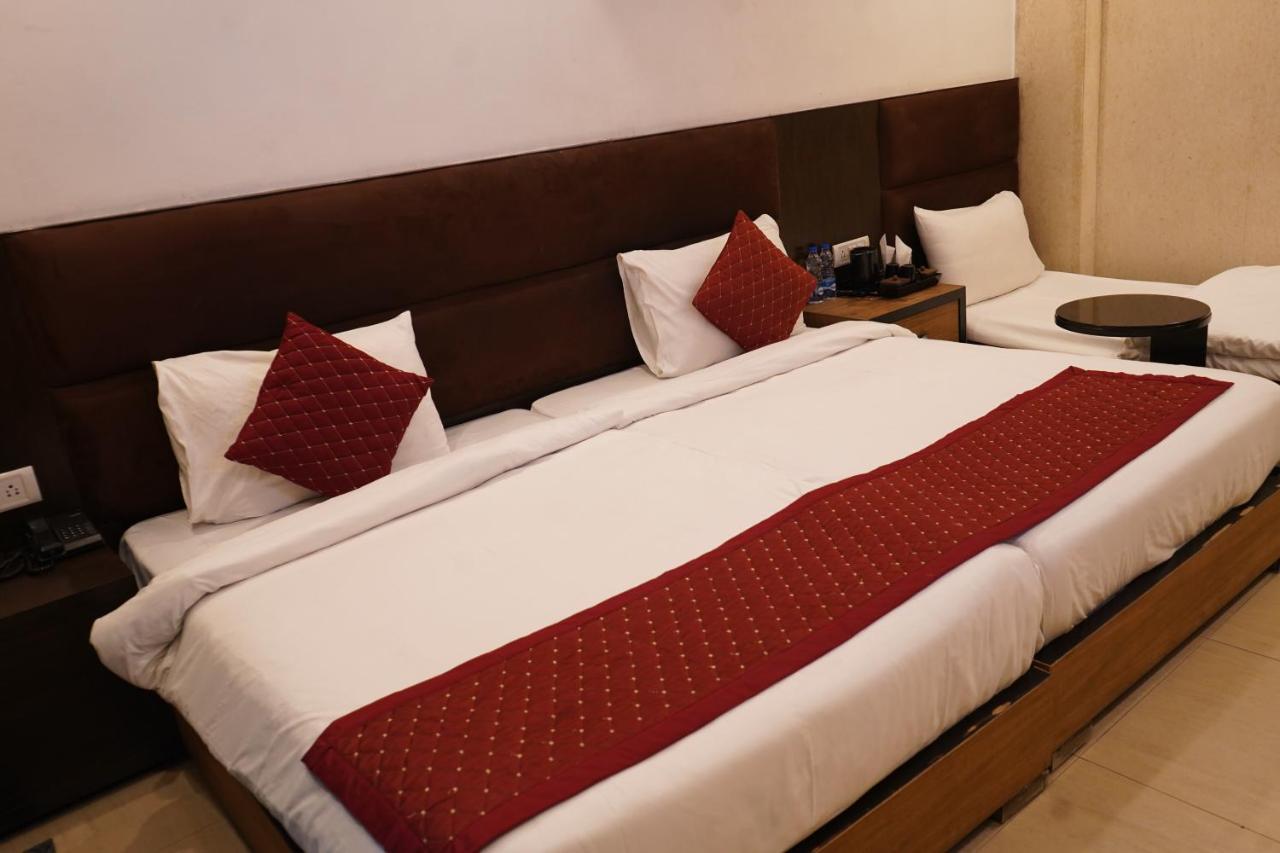 Hotel O Delhi, Near Karol Bagh Main Market And Metro Station New Delhi